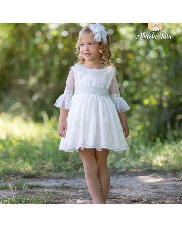 Vestido tul bordado beige lazo verde