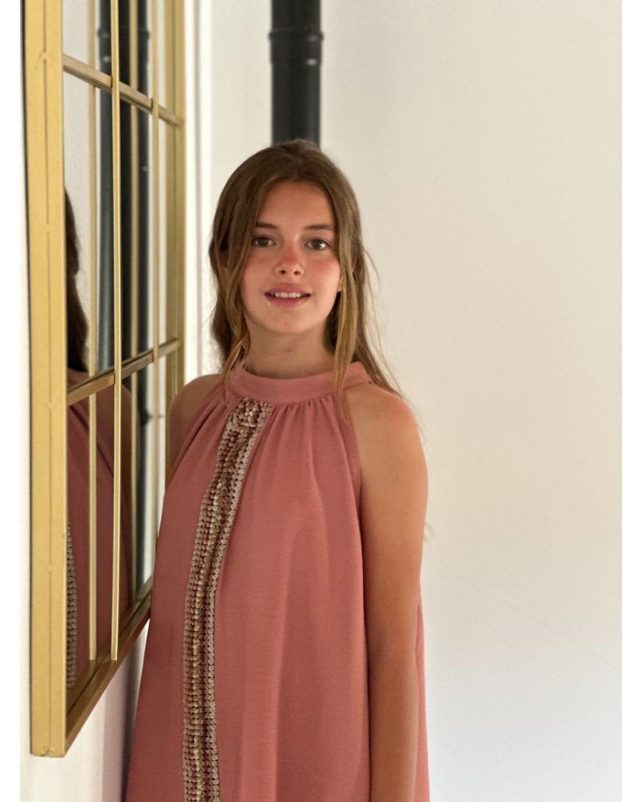 Vestido rosa con tira de  lentejuelas
