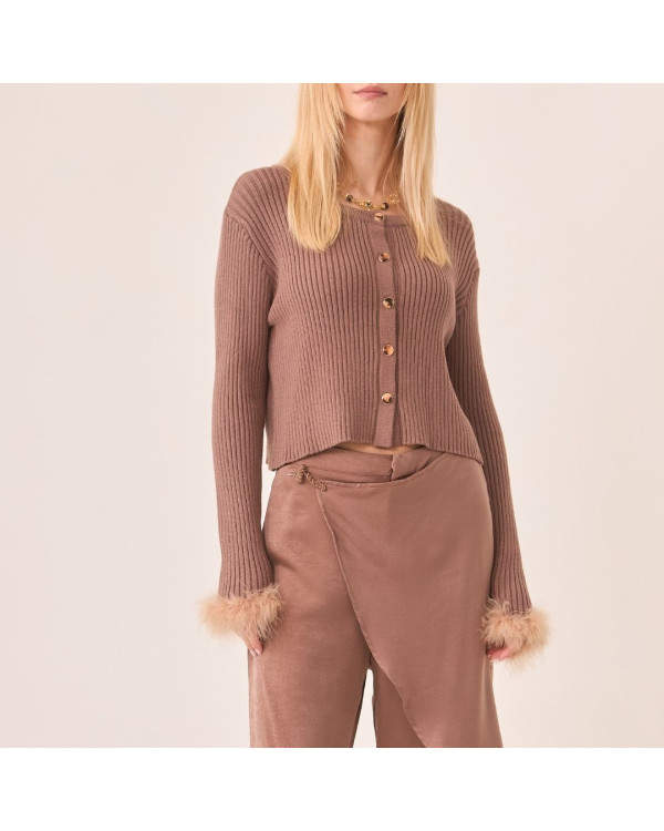Cardigan con detalle pelo en puños