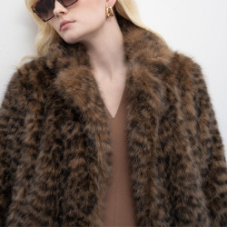 Abrigo pelo animal print