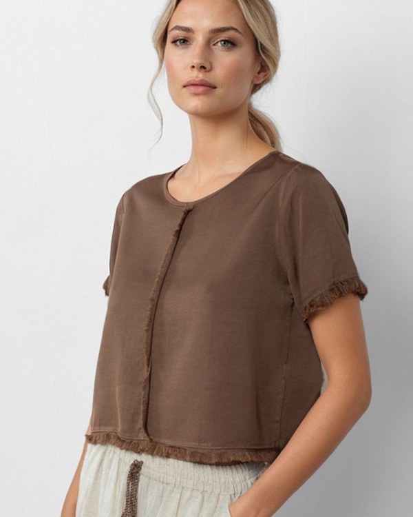 Top marrón