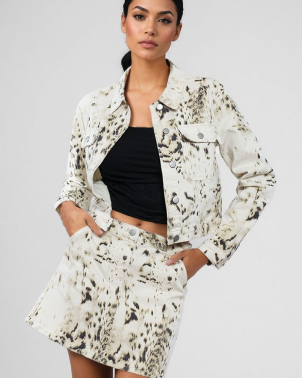 Cazadora animal print