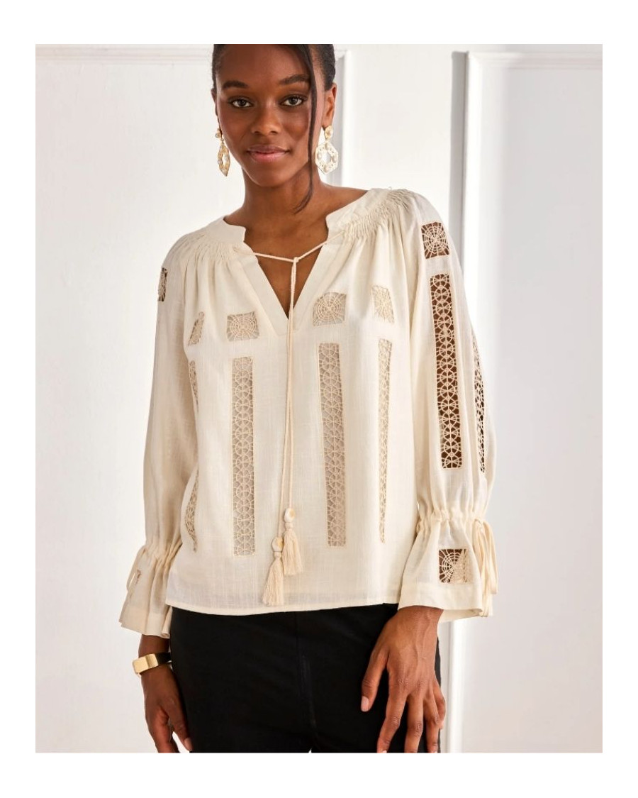 Blusa con calados