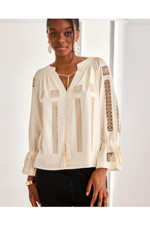 Blusa con calados