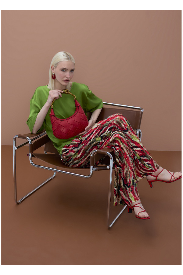 Pantalón satinado estampado multicolor
