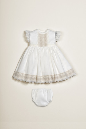 Vestido con cubrepañal