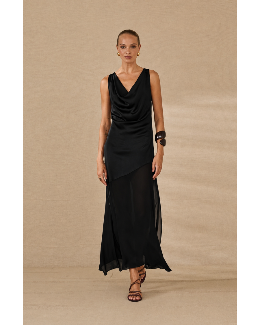 Vestido largo negro seda