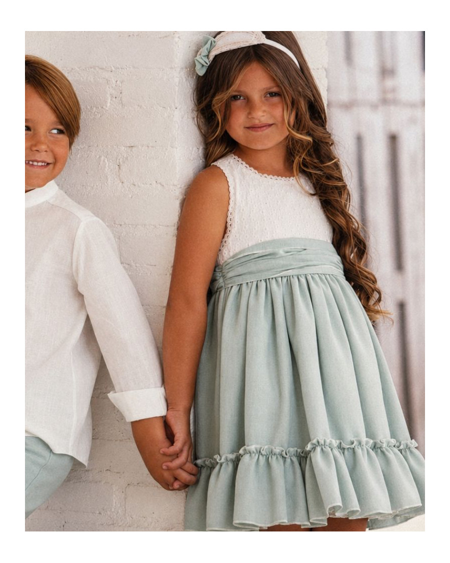 Vestido verde agua con espalda abierta