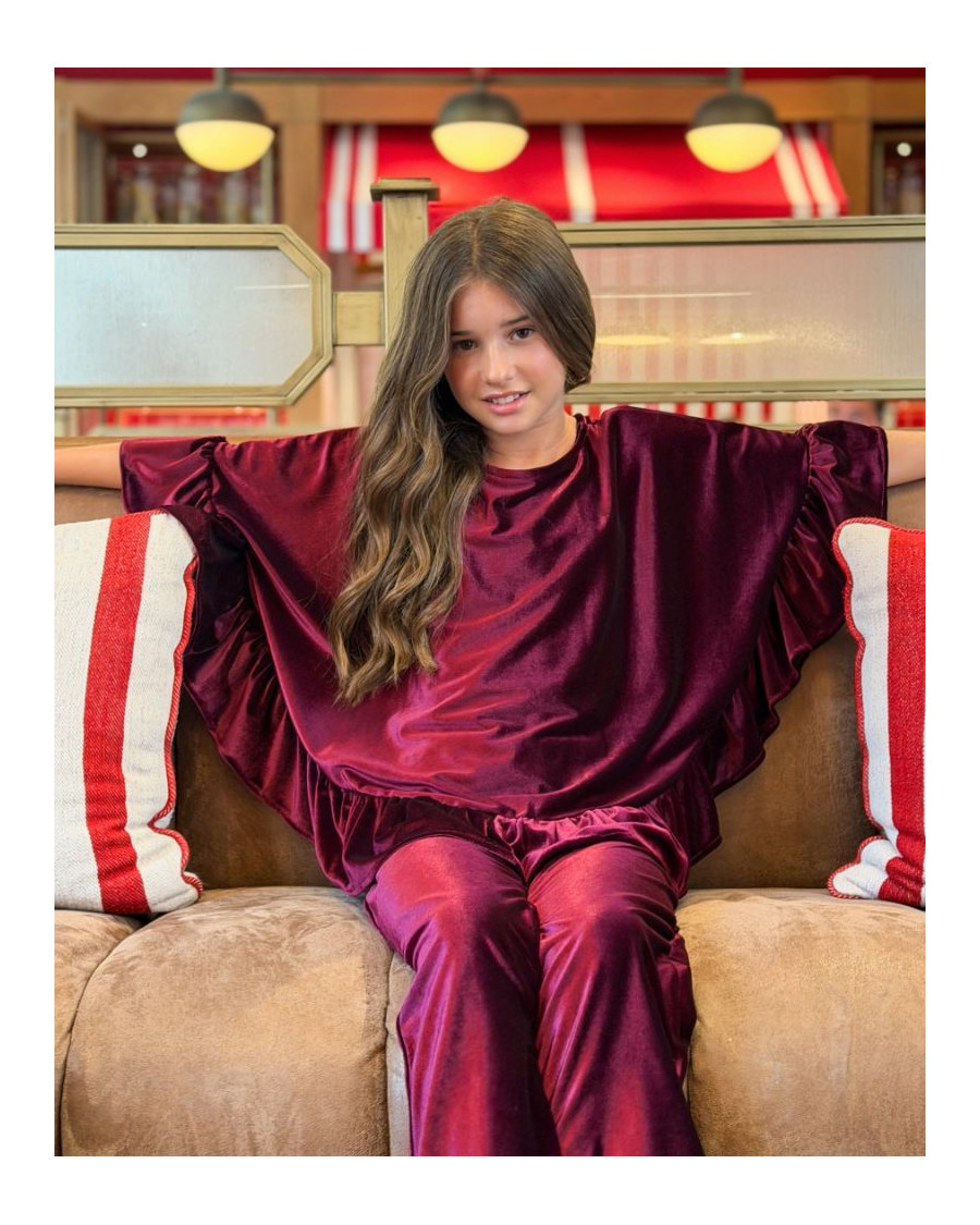 Conjunto de pantalón terciopelo burdeos