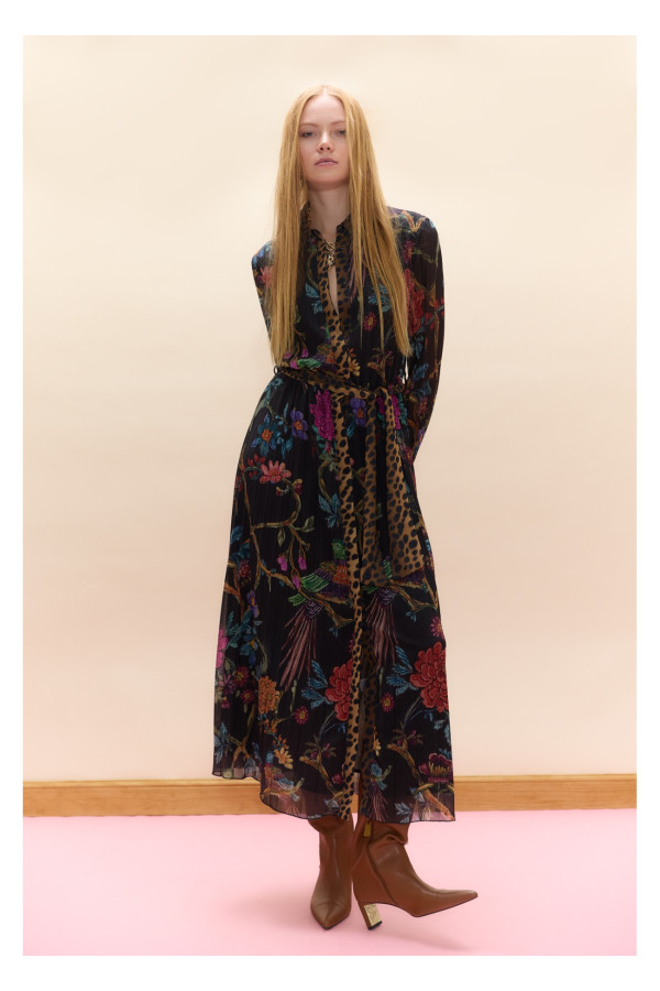 Vestido midi plisado estampado a contraste 45a