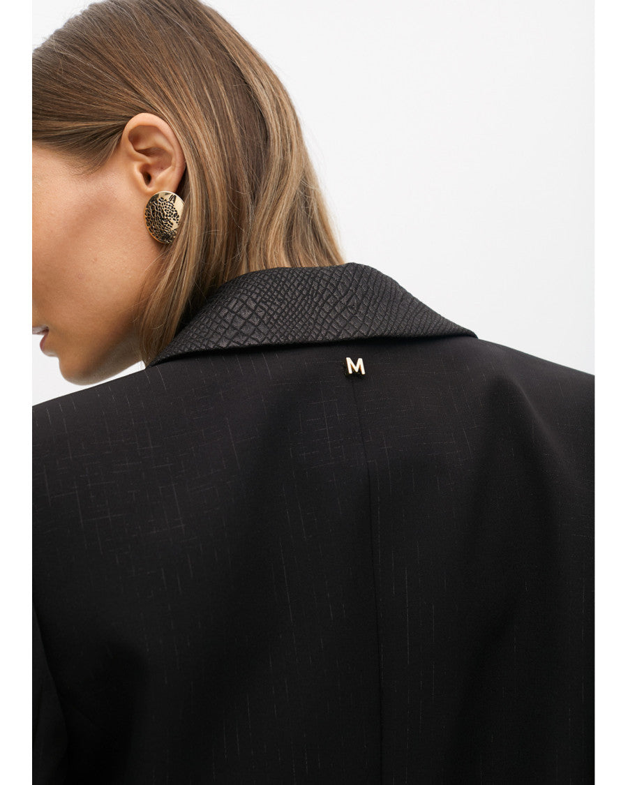 Americana corta con solapa animal print