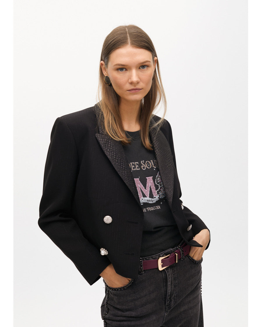 Americana corta con solapa animal print