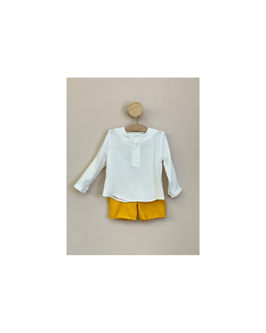 Conjunto niño camisa y bermuda mostaza